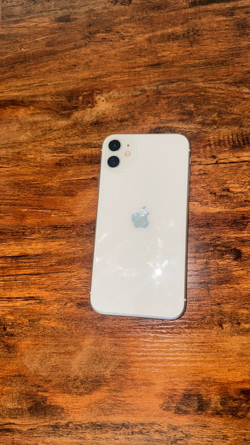 Apple iPhone 11 White - photo 5