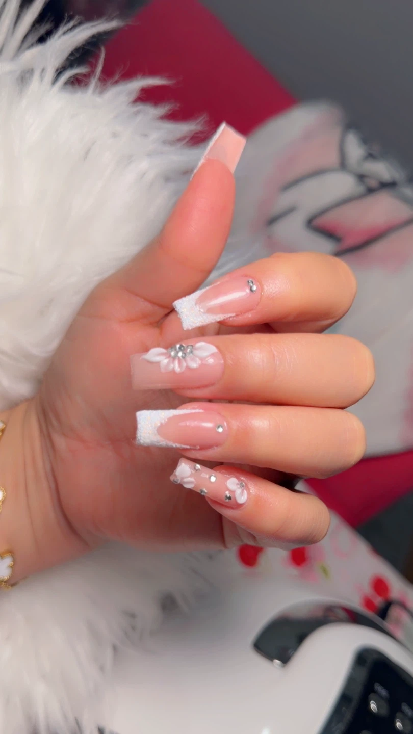 Pedicure and Acrylic Nail Services - photo 3