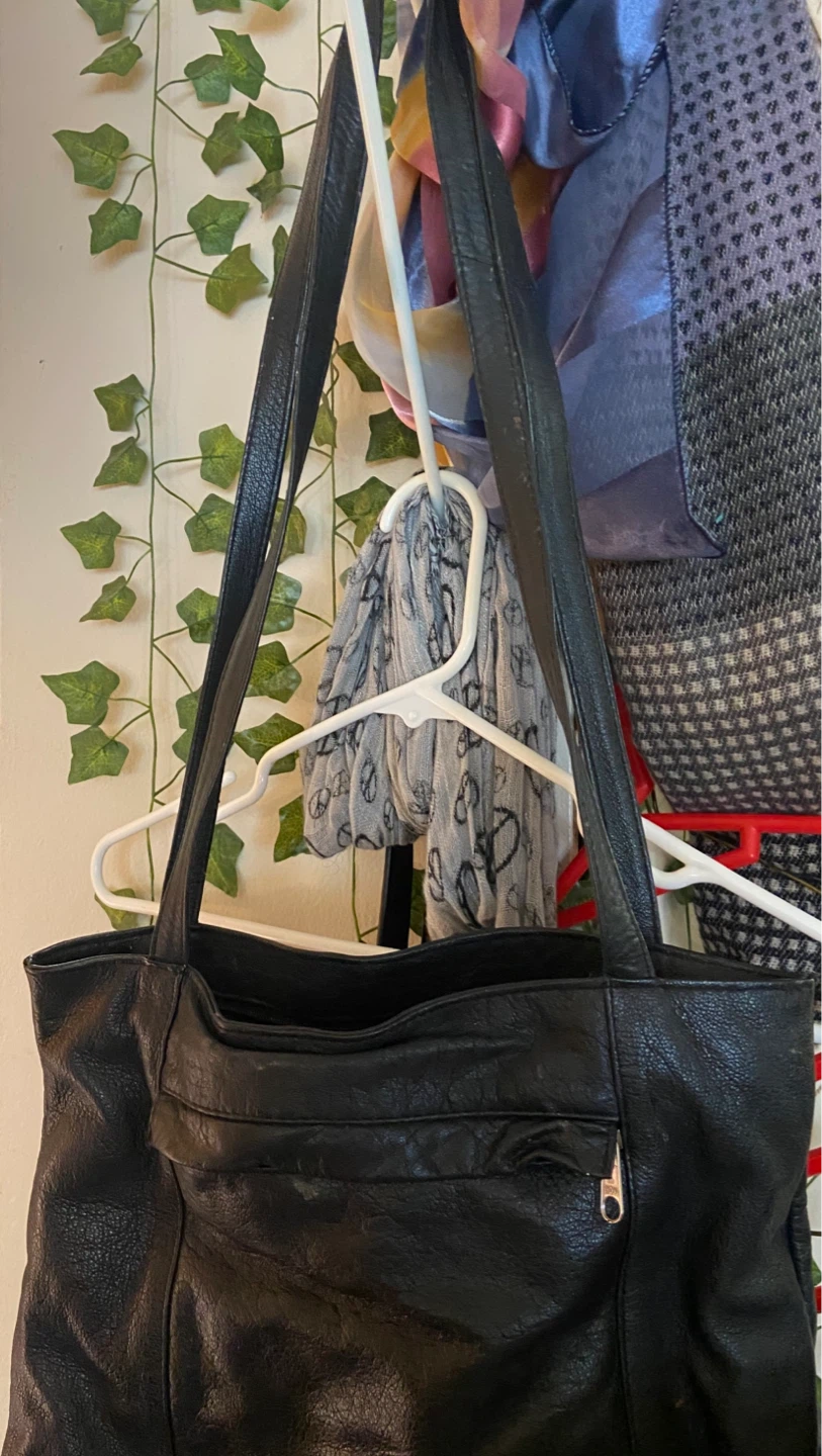 Black Faux Leather Tote Bag - photo 4