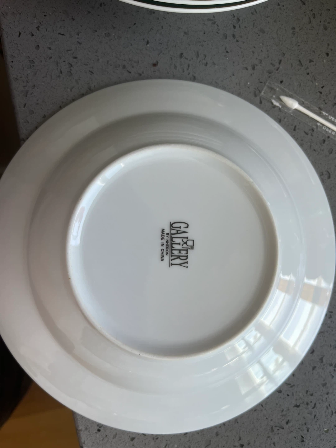 Gallery Fine China Plate with Green and Gold Rim - photo 2