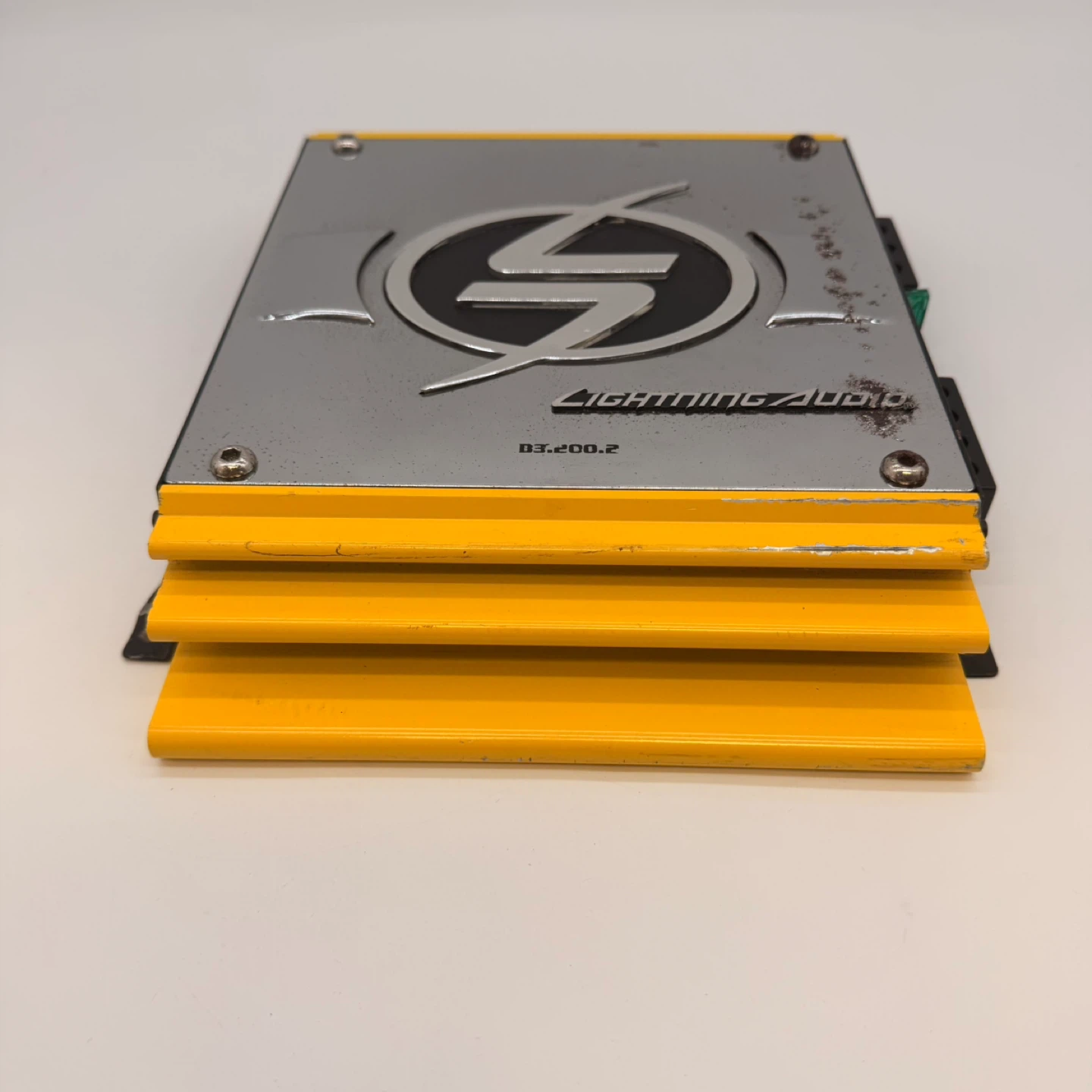 Lightning Audio B3.200.2 600W Car Amplifier Amp Yellow