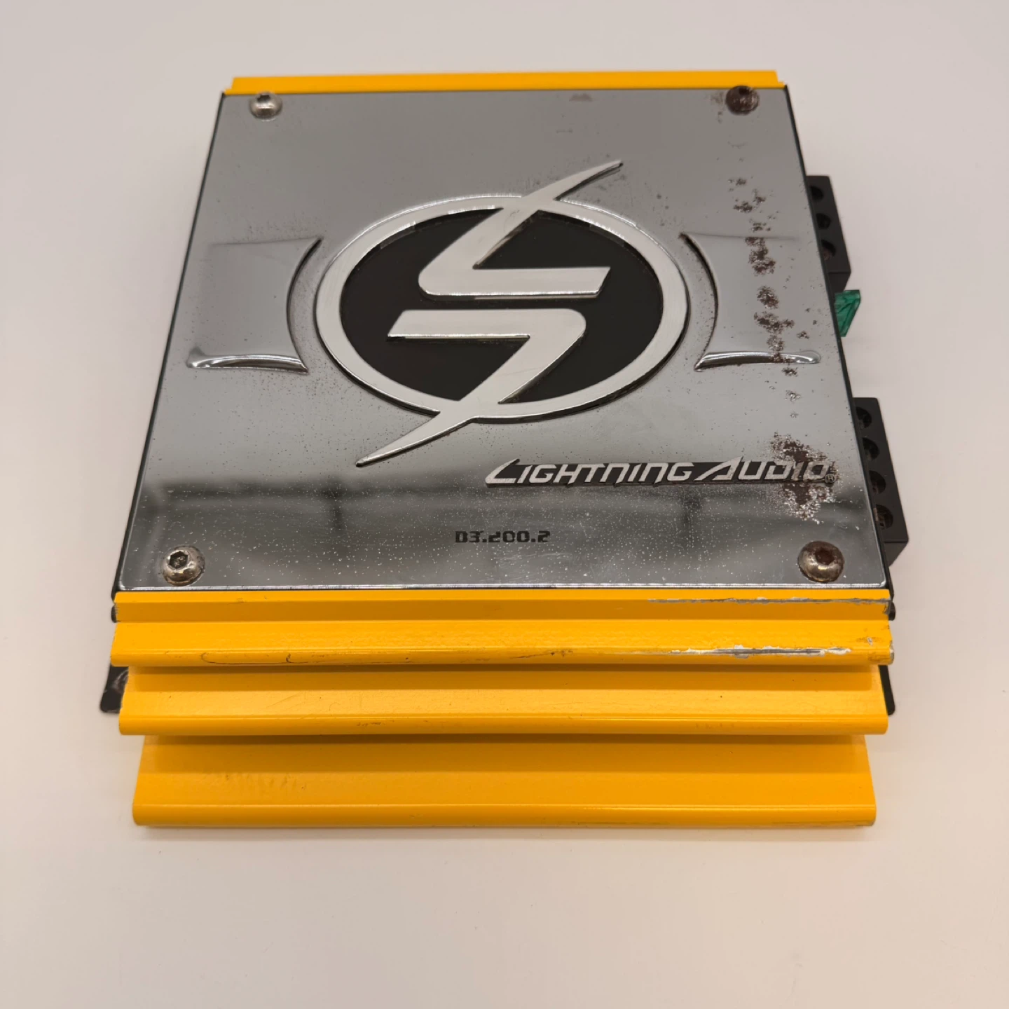 Lightning Audio B3.200.2 600W Car Amplifier Amp Yellow - photo 2