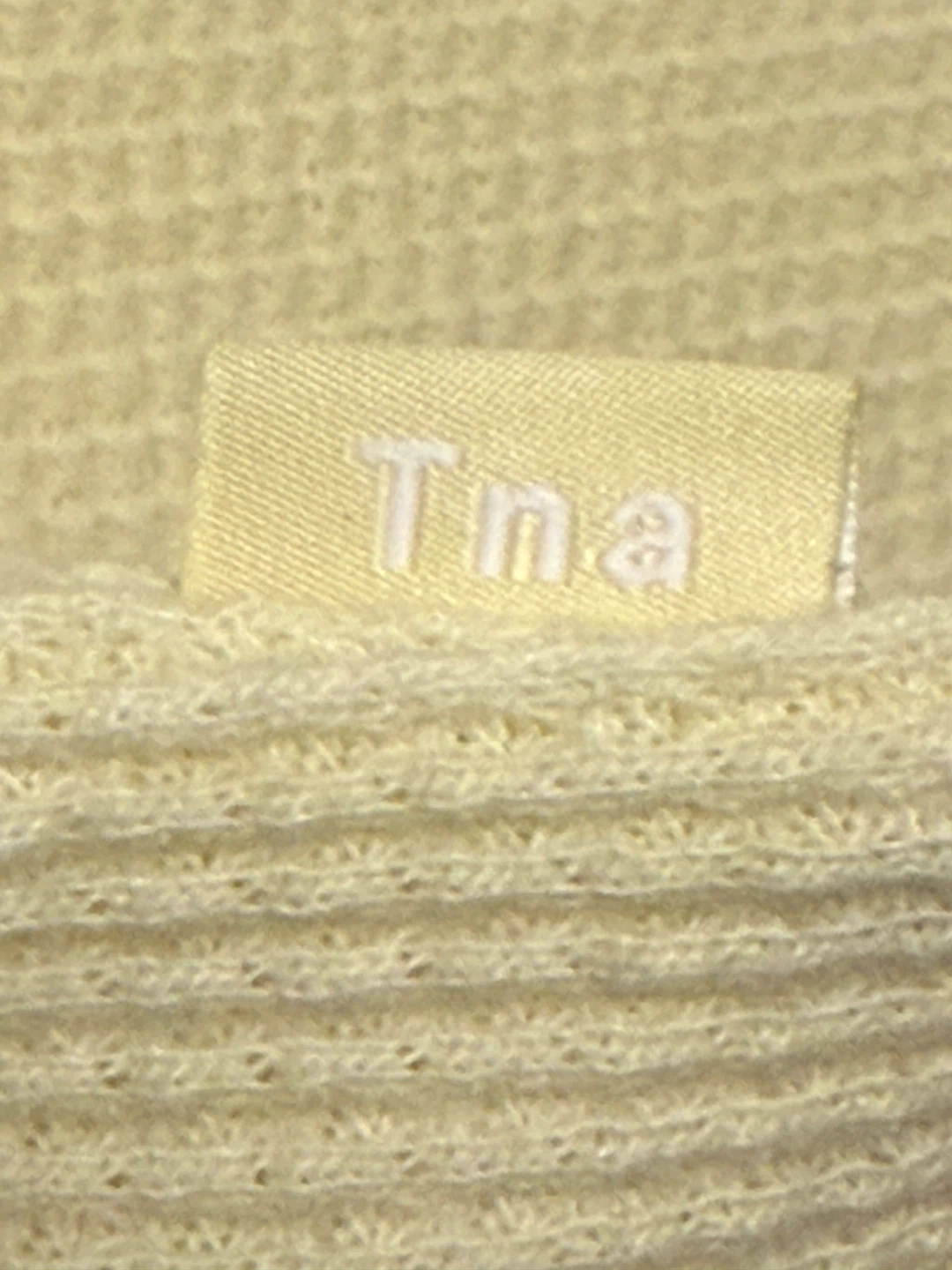 Tna Yellow Waffle Knit Cropped Shirt Size XS - photo 3
