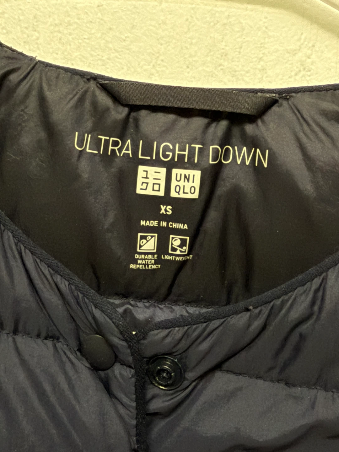 Uniqlo Ultra Light Down Vest XS Navy - photo 3