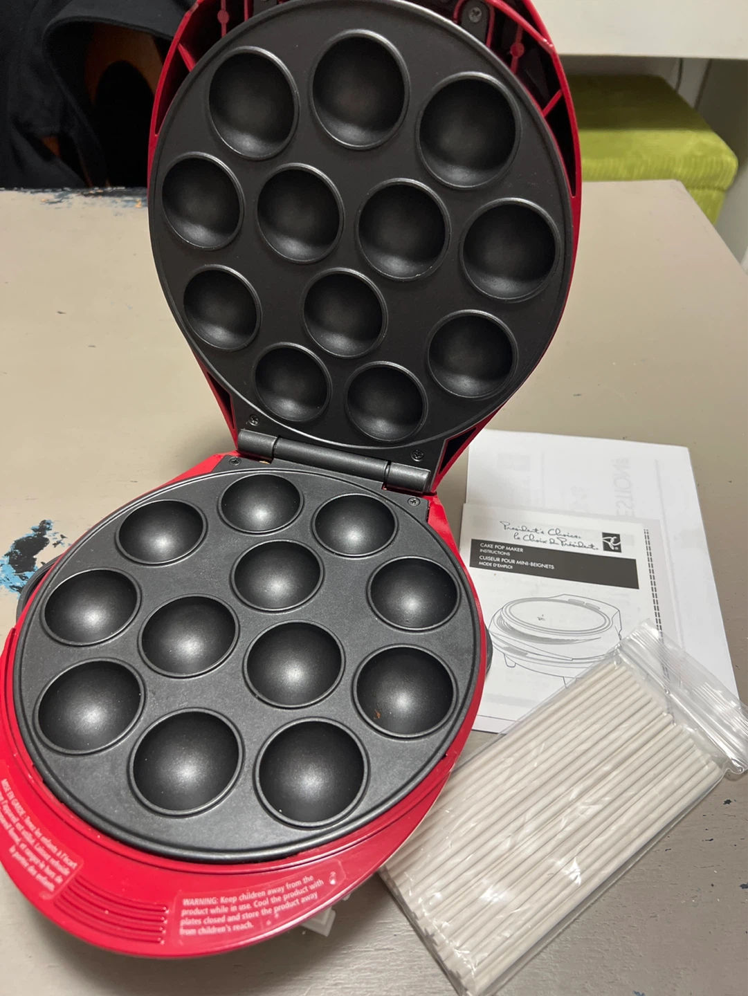 Cake Pop Maker with 16 Non-Stick Cavities - photo 2