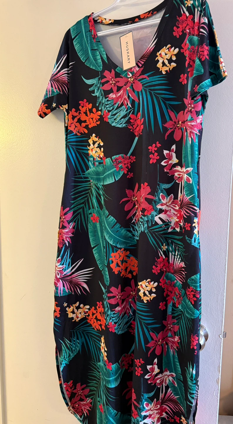 Tropical Floral Maxi Dress with Pockets and slit sides