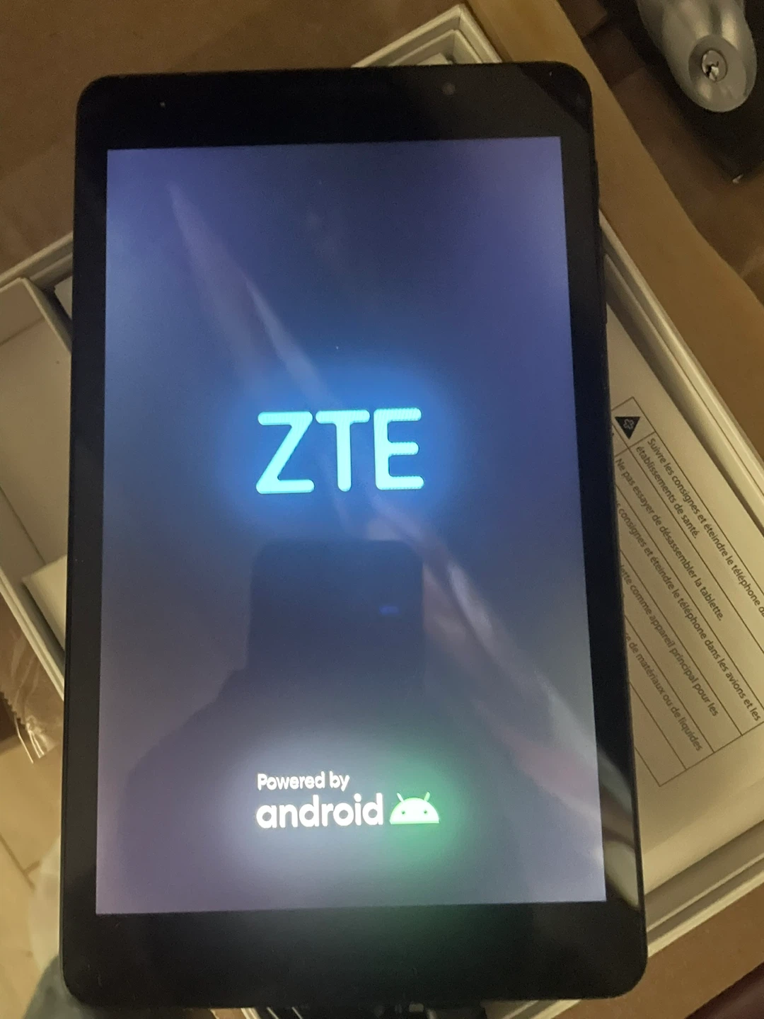 ZTE Grand X View 4 Tablet with Charger