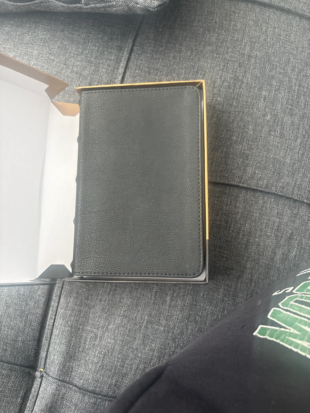 Thomas Nelson KJV Compact Bible - photo 2