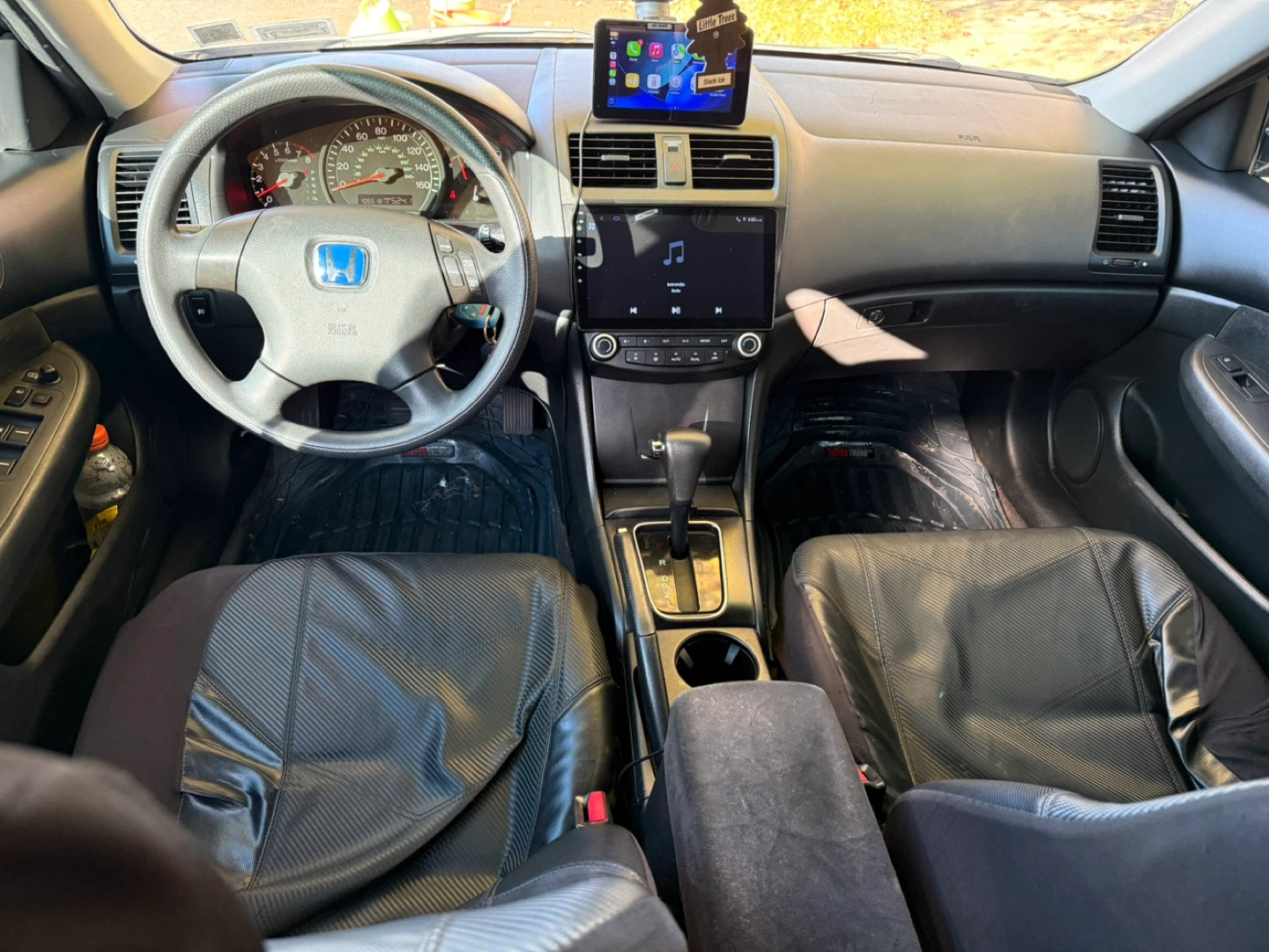 Honda Accord Sedan - photo 2