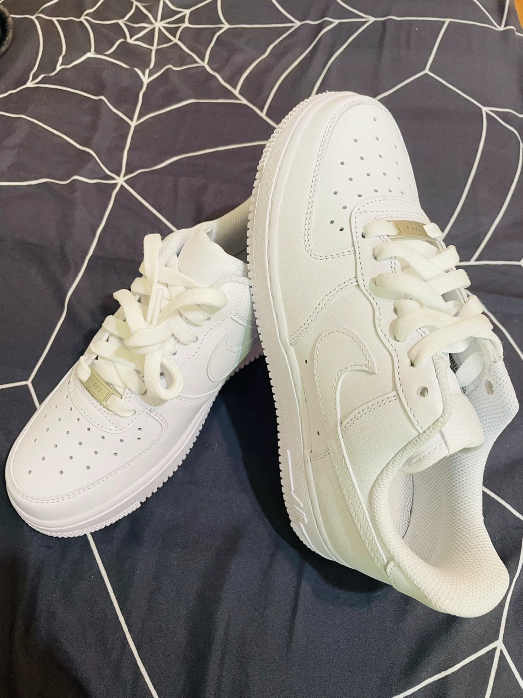 Nike Air Force 1 Low White Sneakers