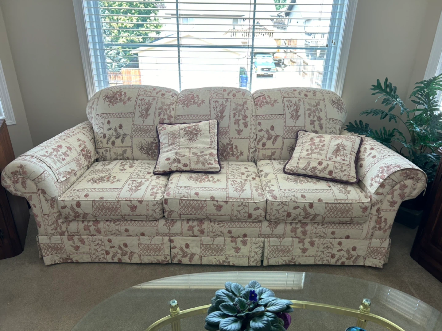 Floral Print Sofa with Two Throw Pillows