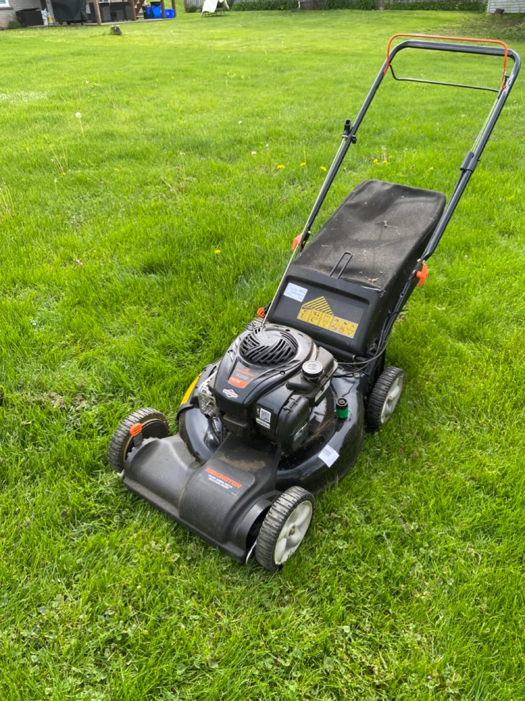 Briggs & Stratton Lawn Mower - photo 2