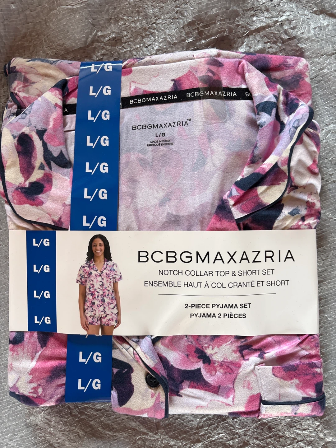 BCBGMAXAZRIA Notch Collar Top & Short Set - L/G