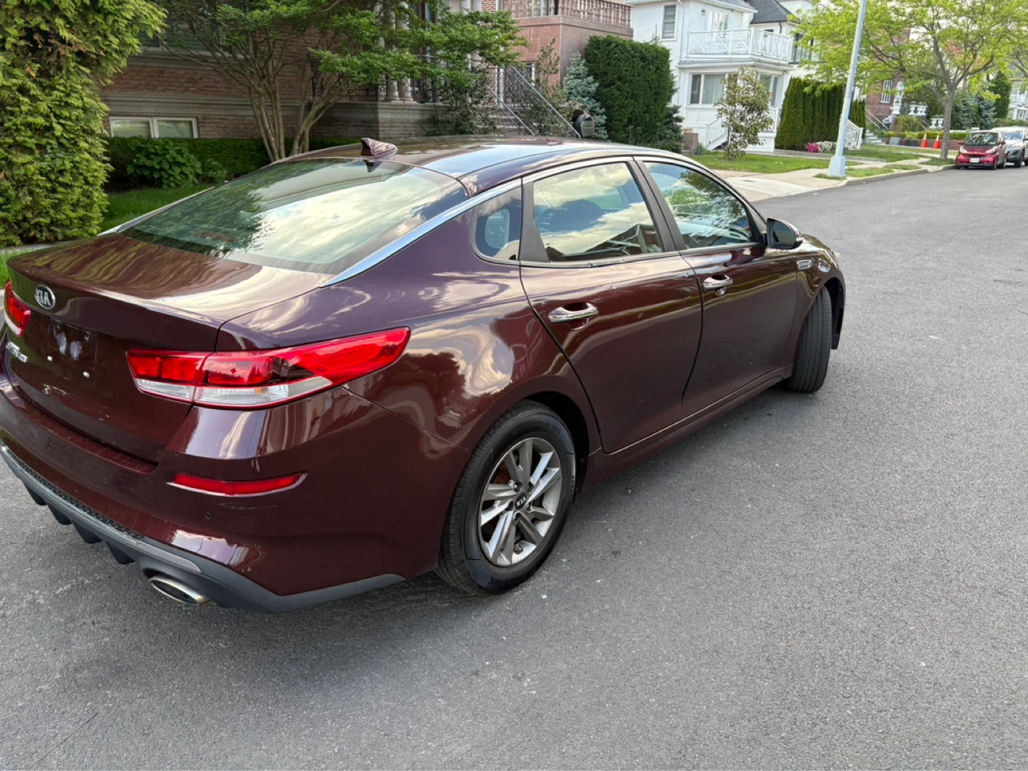Kia Optima Sedan - photo 4