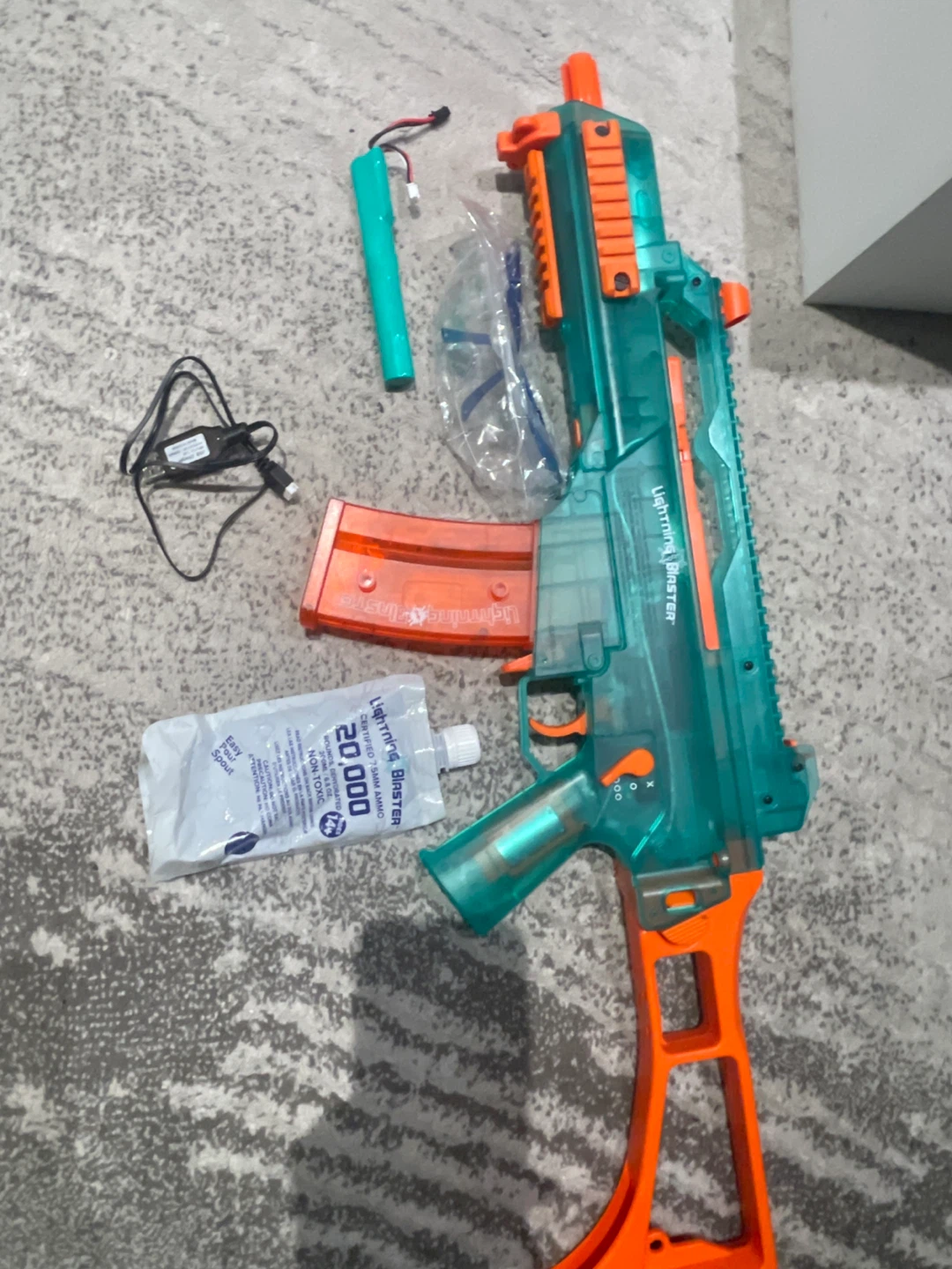 Lightning Blaster Gel Blaster with 20,000 Ammo and Charger