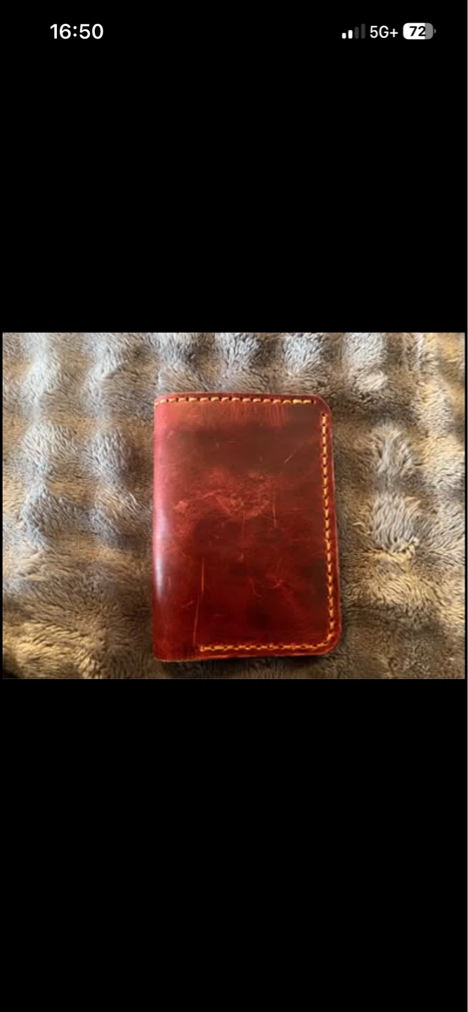 Bifold leather wallet