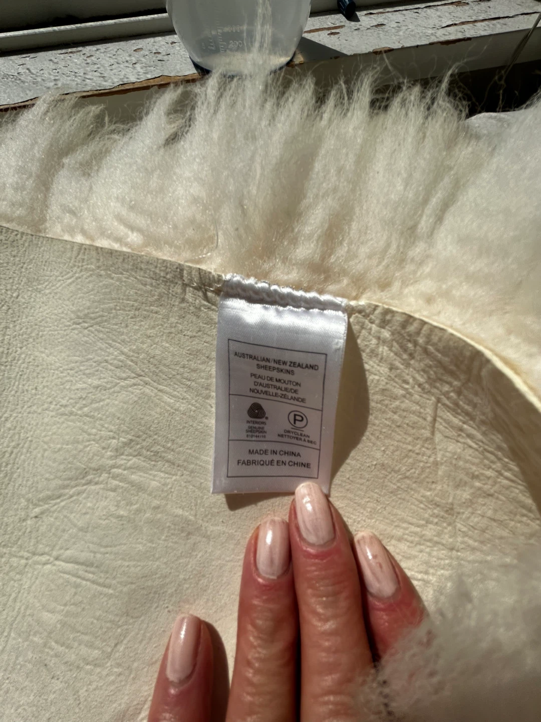 Windward Genuine Sheepskin Rug - photo 2