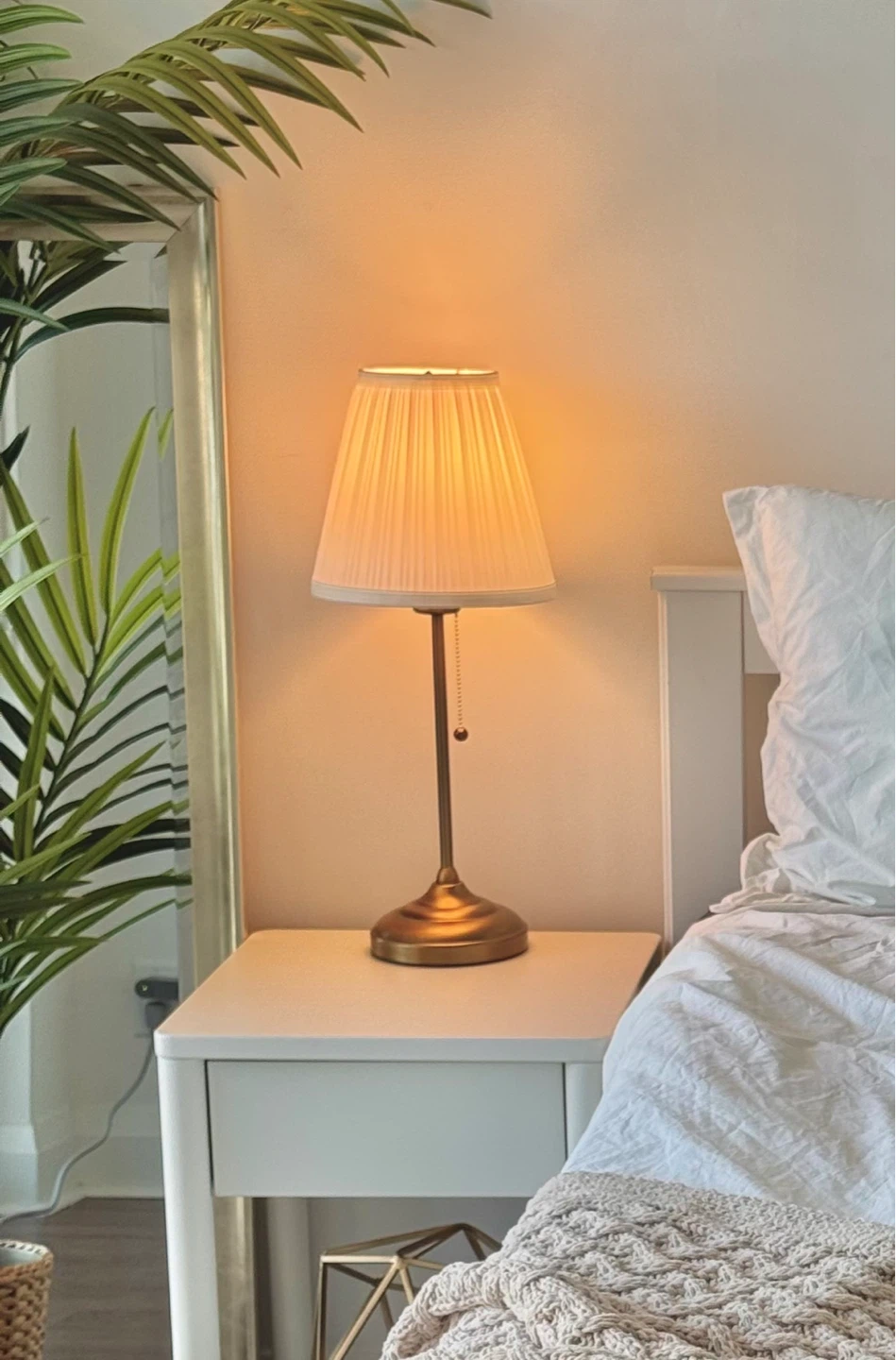 IKEA ÅRSTID Table Lamp, Brass/White - photo 2