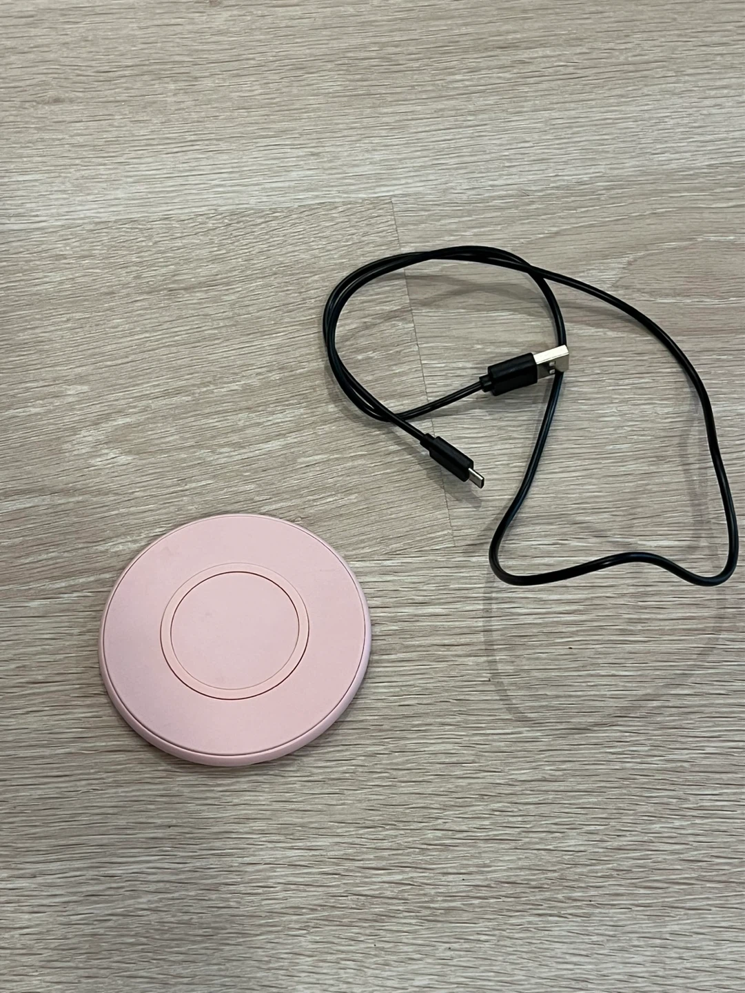 ONN Pink Wireless Charging Pad - photo 2