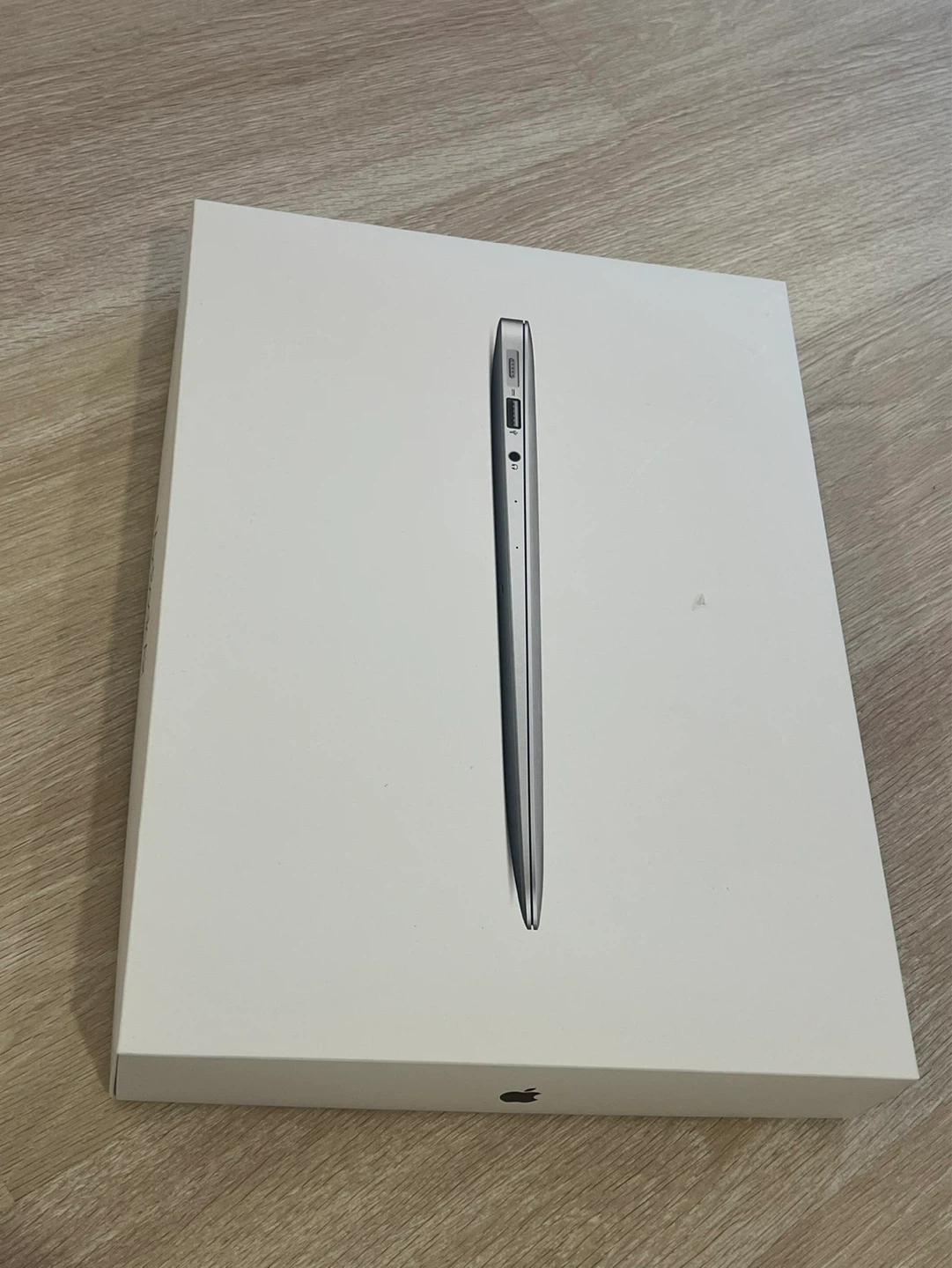 Apple MacBook Air Laptop Box