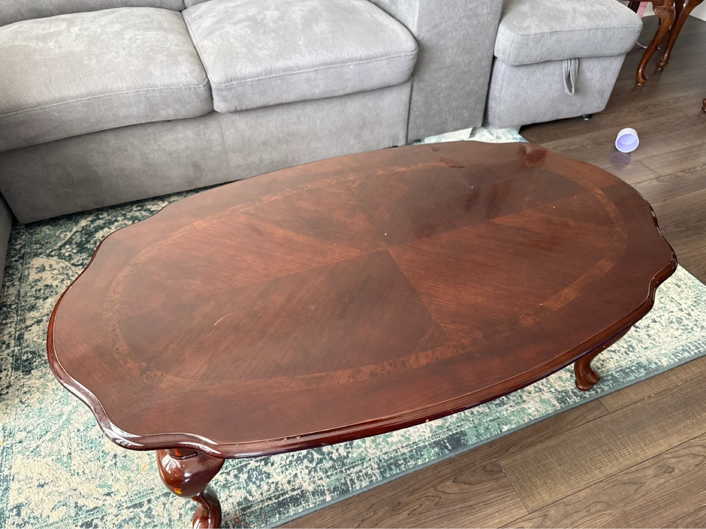 Dark Wood Oval Coffee Table with Scalloped Edges - photo 2