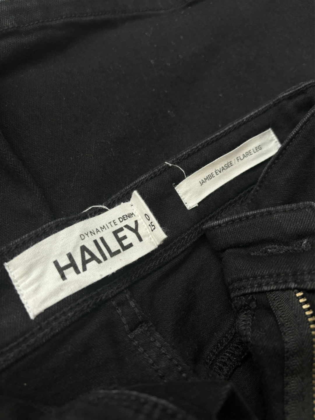 Hailey Dynamite Denim Flare Leg Pants Black Size 0 - photo 2