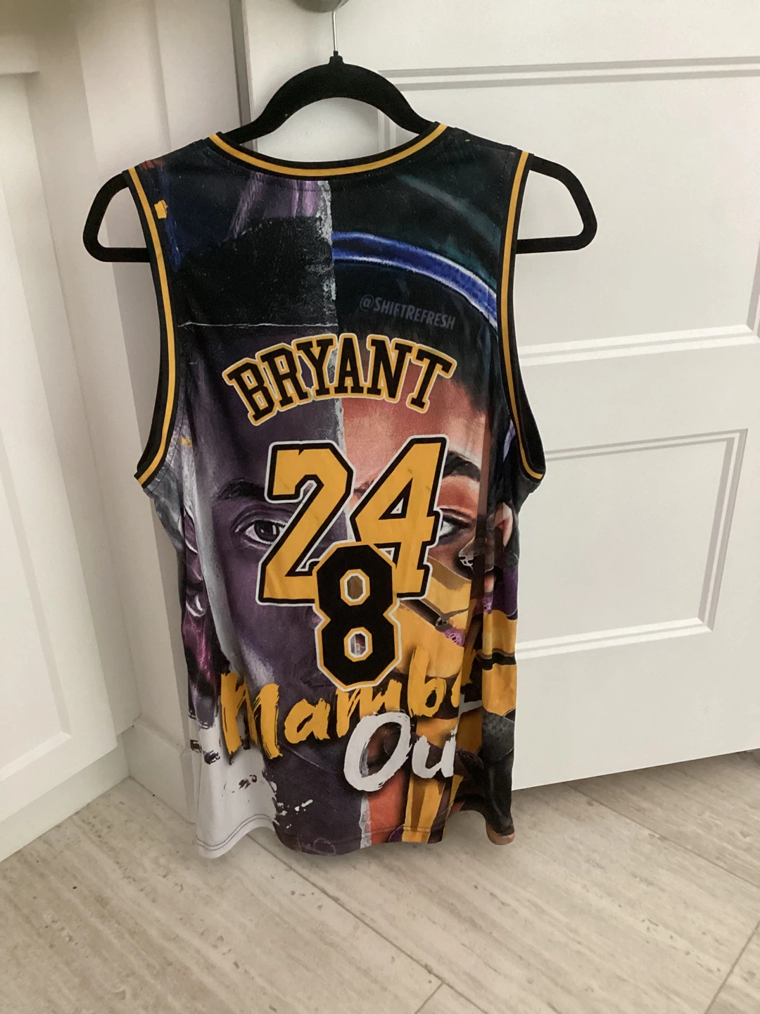 Los Angeles Lakers Kobe Bryant #24 "Legends Never Fade" Jersey - photo 2