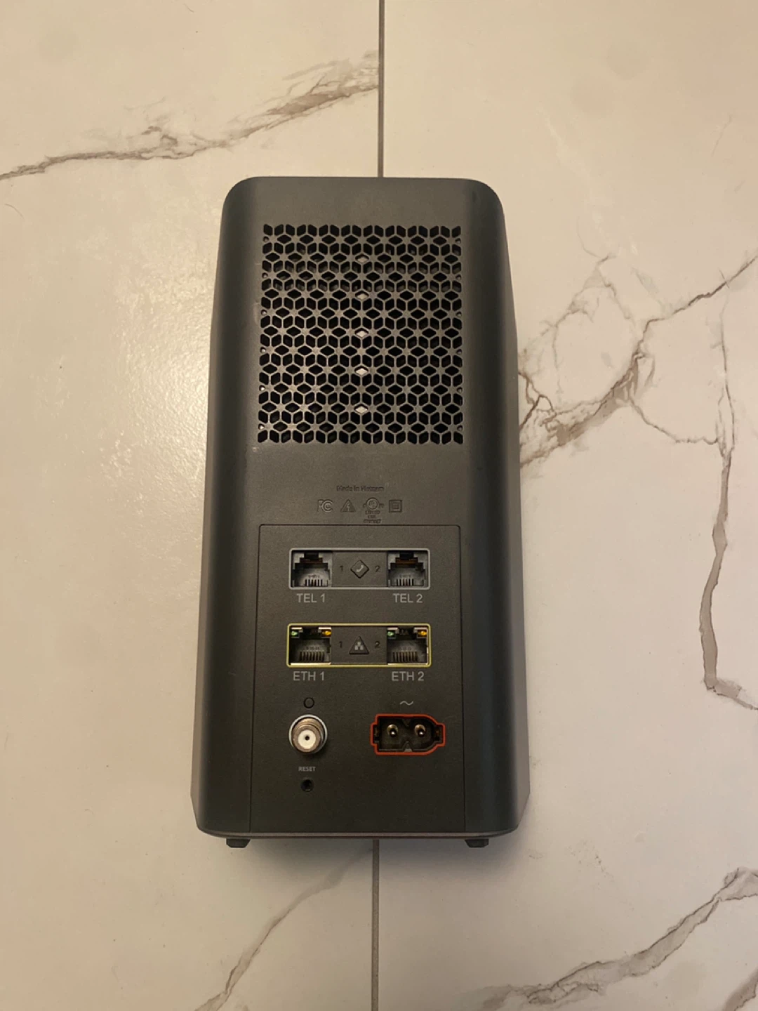 Black Wired Router - photo 2