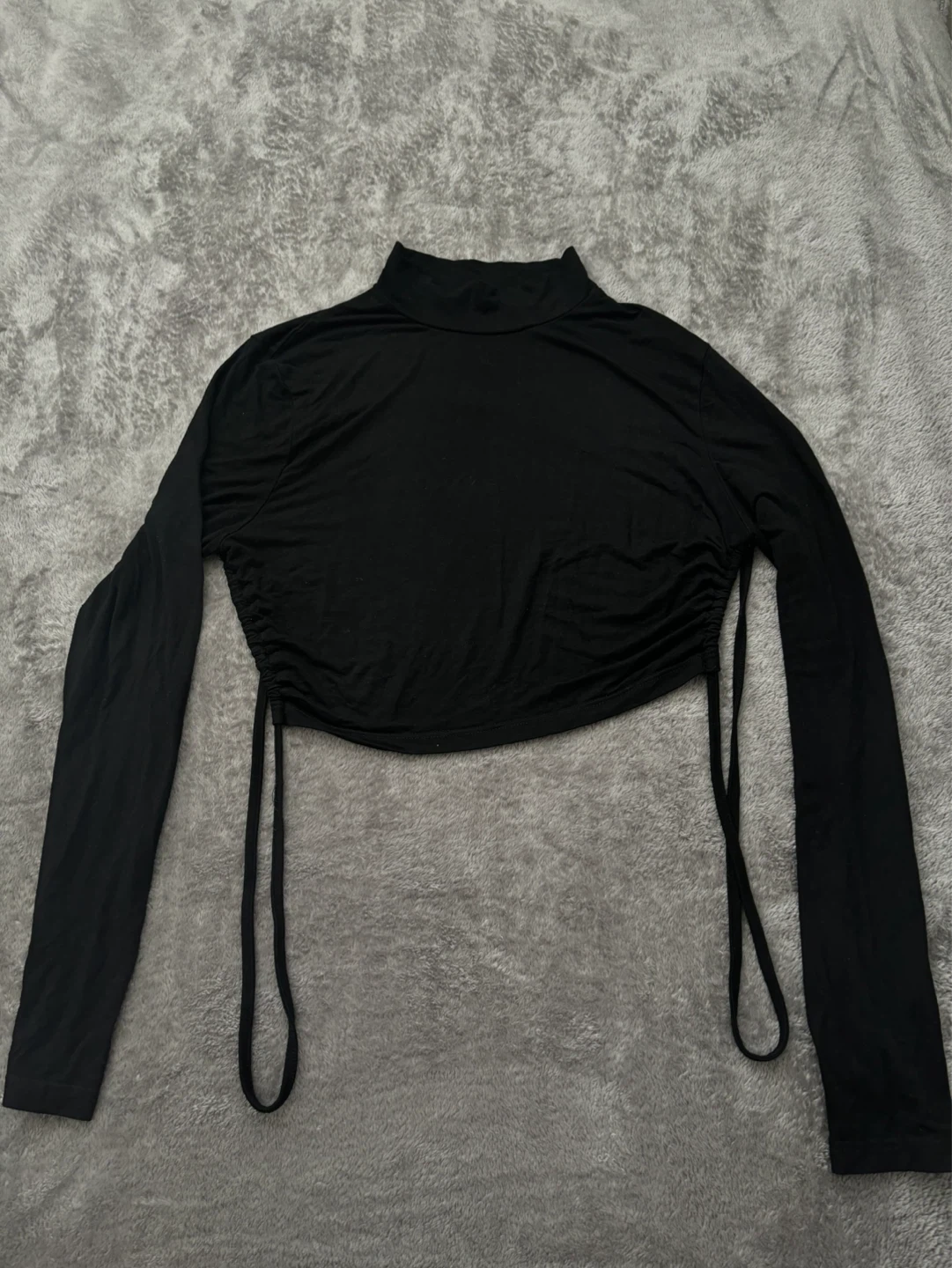 Black Backless Rouched Long Sleeve