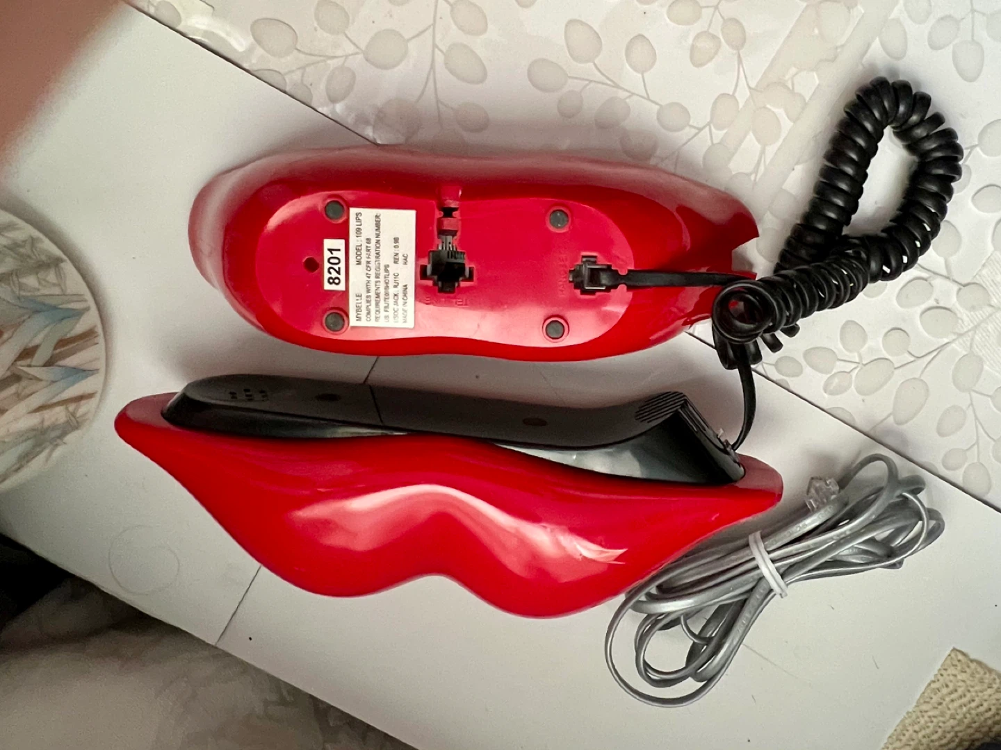 Mybelle 109 Lips Telephone - photo 3