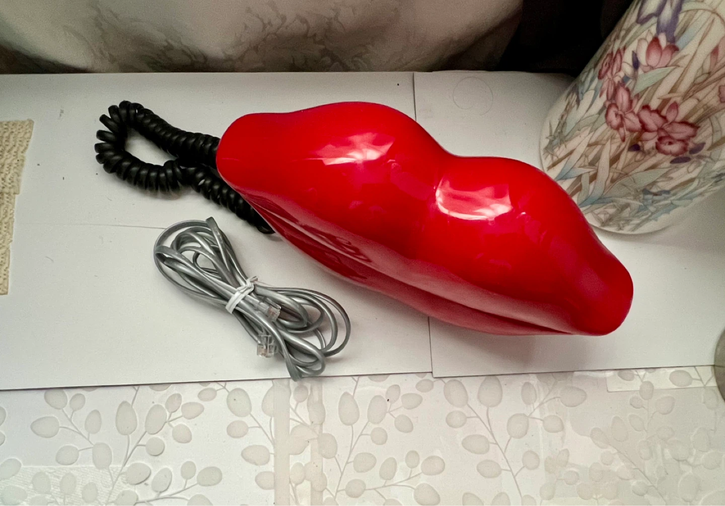 Mybelle 109 Lips Telephone - photo 4