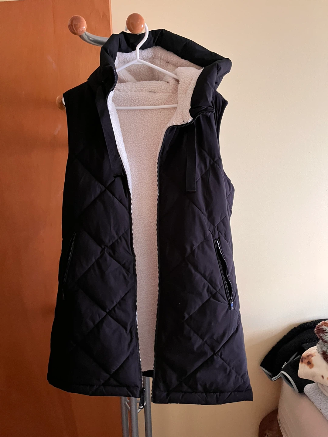 Koolaburra Quilted Sherpa Lined Vest - photo 3