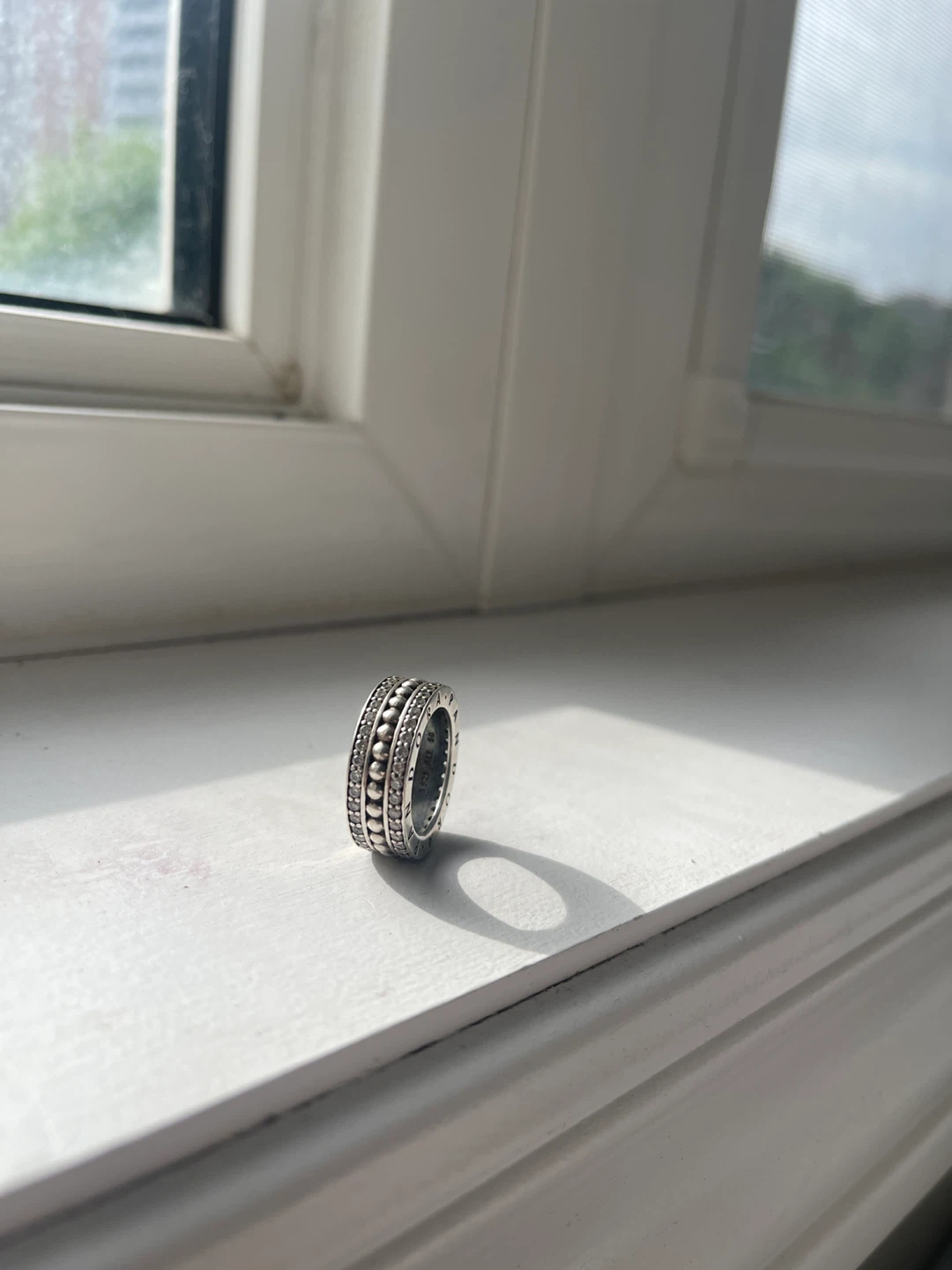Pandora 925 Silver Ring with crystal - photo 2