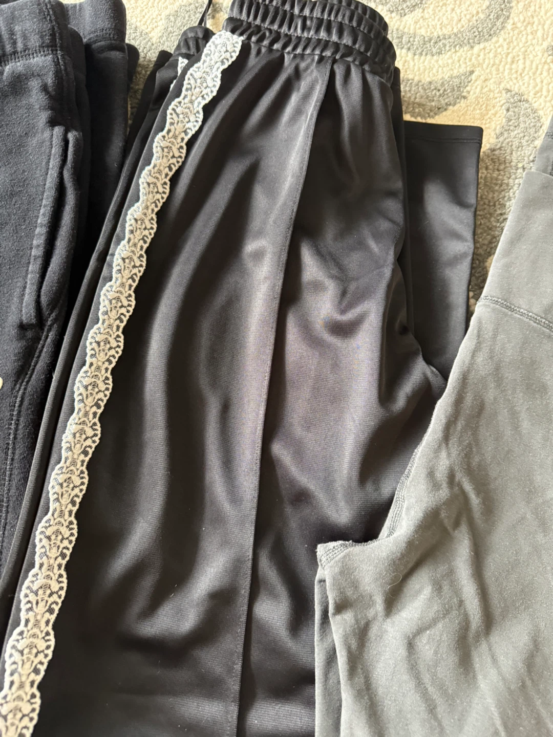 Bundle of casual pants - size Xs-s - photo 3