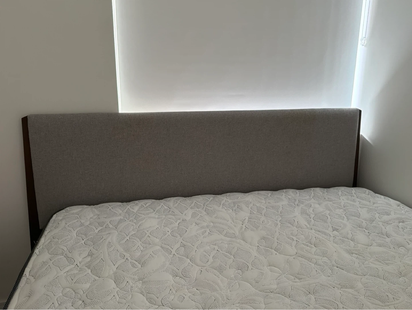 FREE Queen Size Bed - Complete with headboard & frame & mattress - photo 4