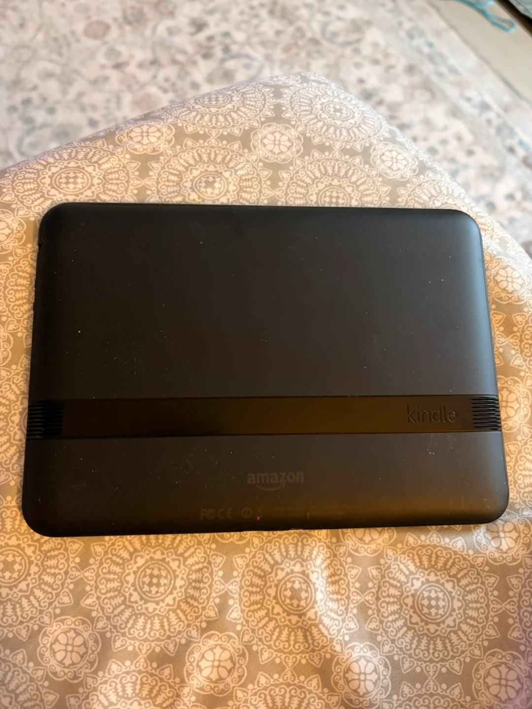 Amazon Kindle E-reader - photo 2