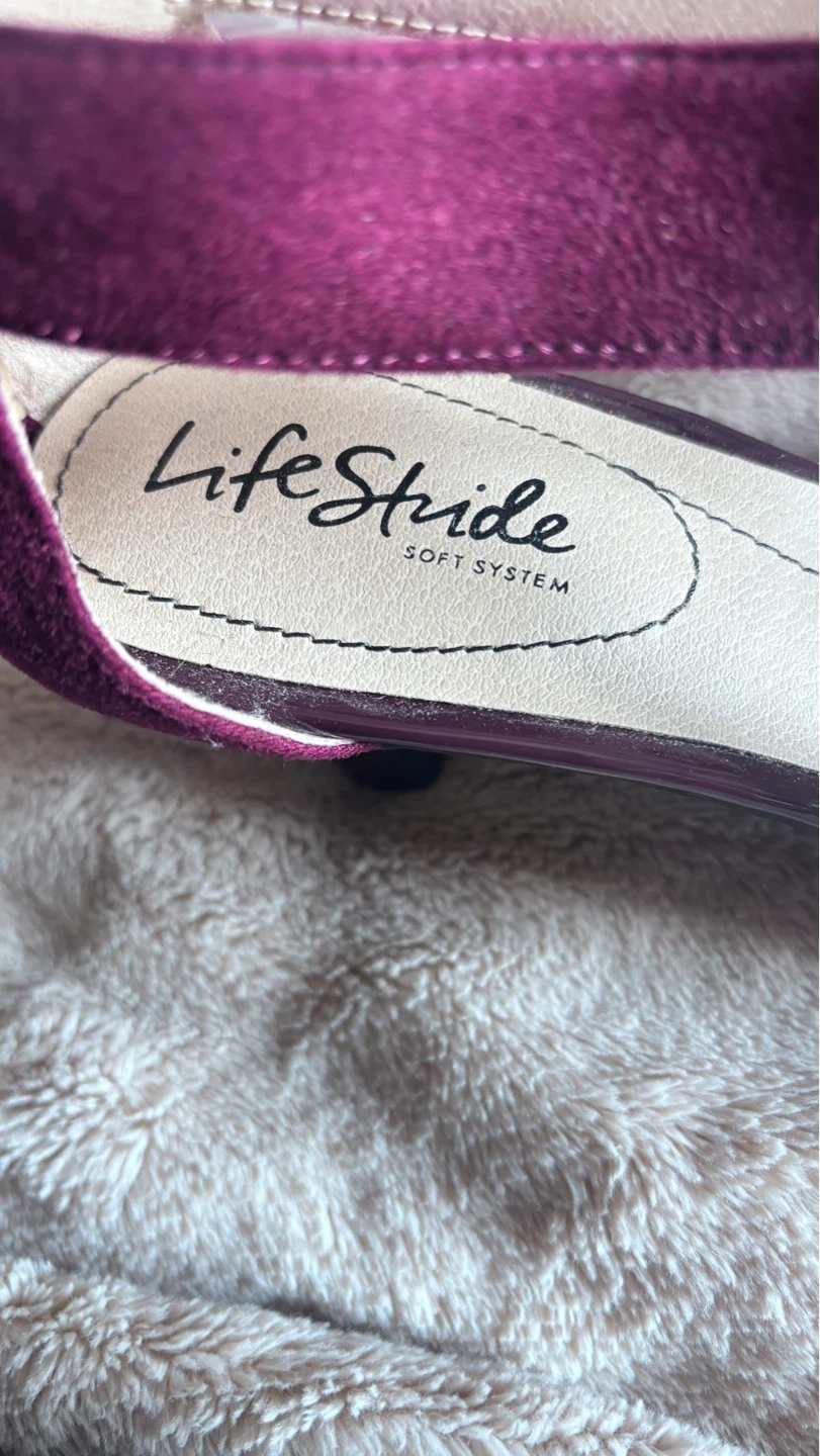 LifeStride Purple Suede Cutout Heels - photo 2