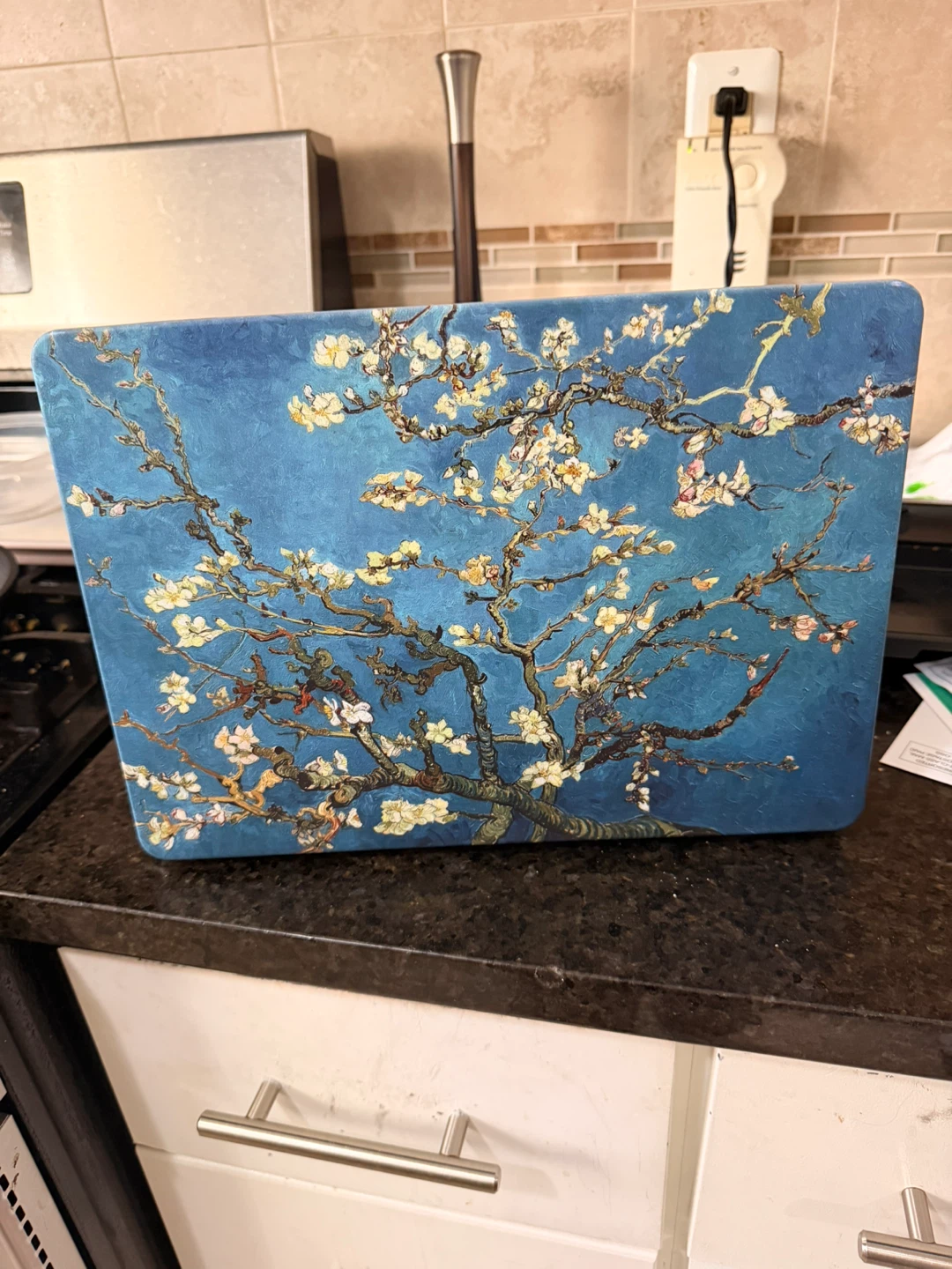Apple MacBook Air M2, 2022, 16GB RAM, 13.6-inch Retina Display - photo 2
