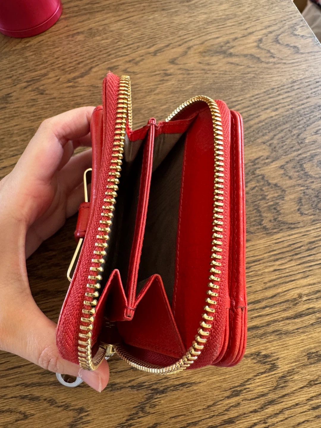 Chloe Red Leather Wallet with Bow Detail - photo 4