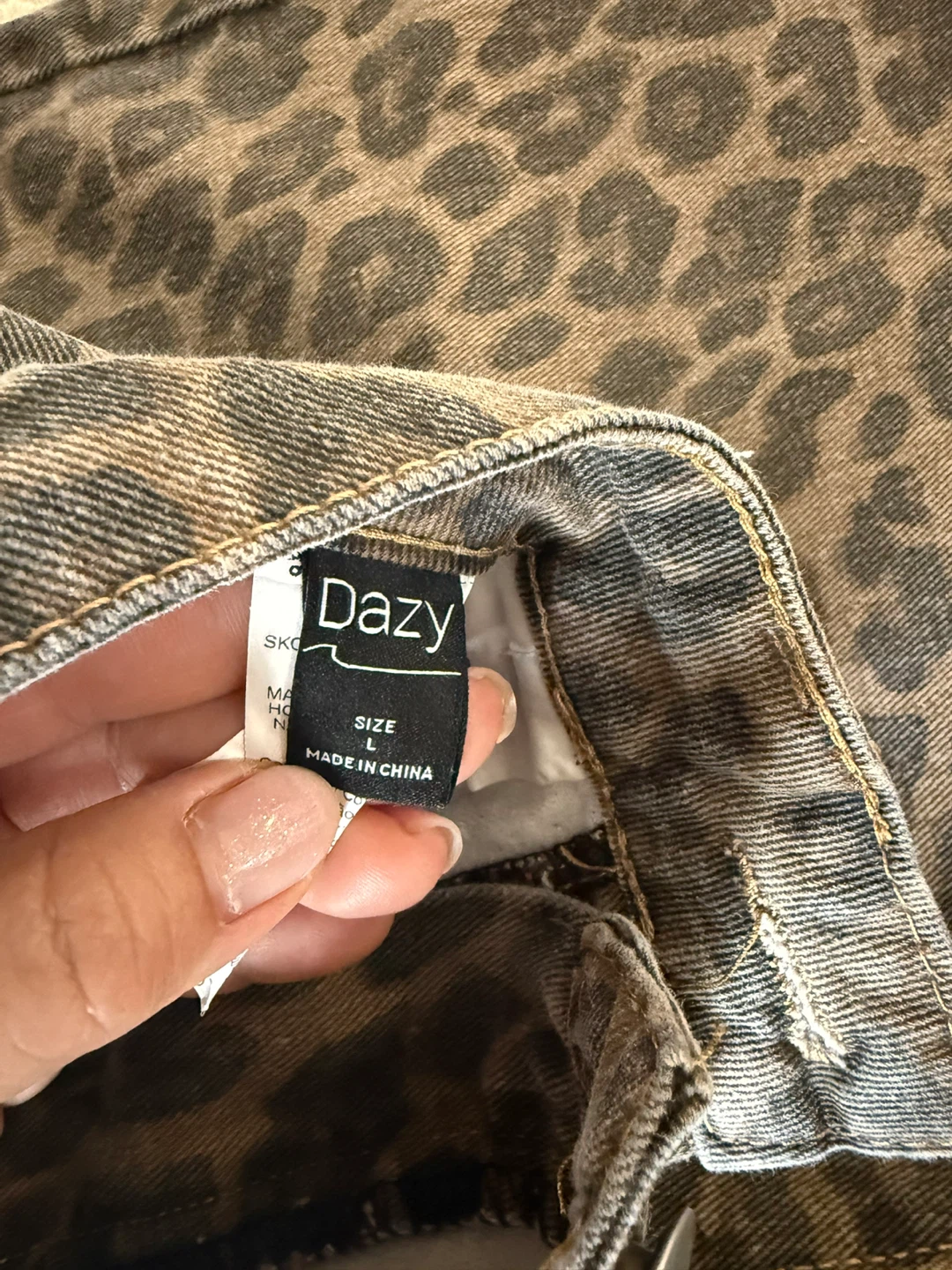 Dazy Leopard Print Wide Leg Jeans Size L - photo 3