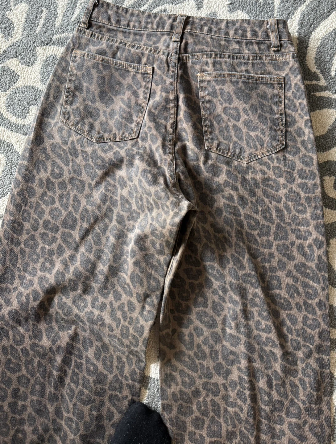 Dazy Leopard Print Wide Leg Jeans Size L - photo 4