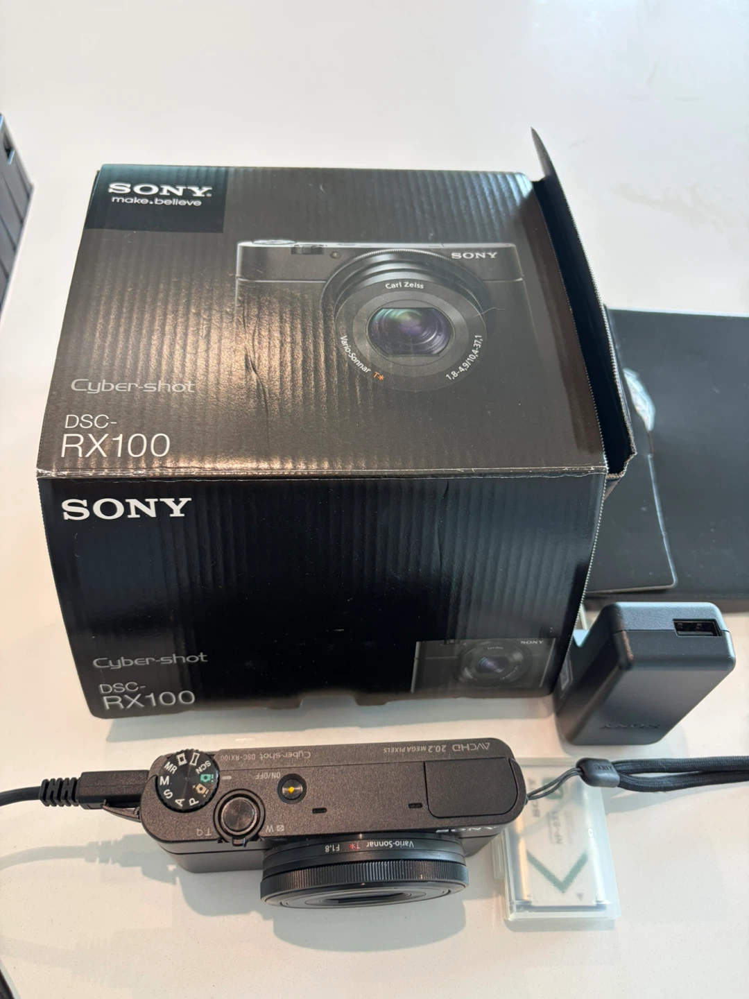 Sony Cyber-shot DSC-RX100 Digital Camera - photo 2