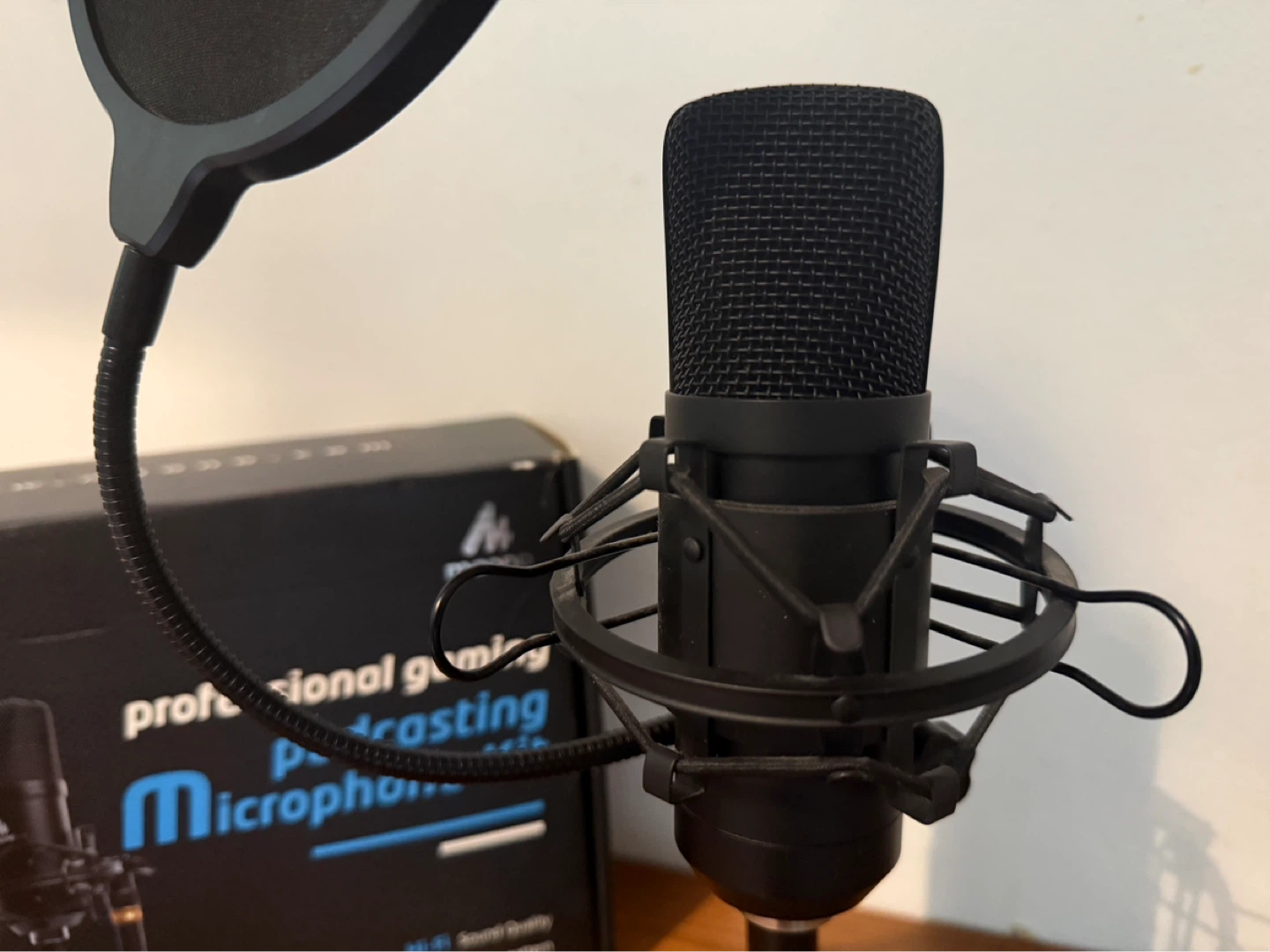 MAONO Professional Gaming Podcasting Microphone Kit - photo 3