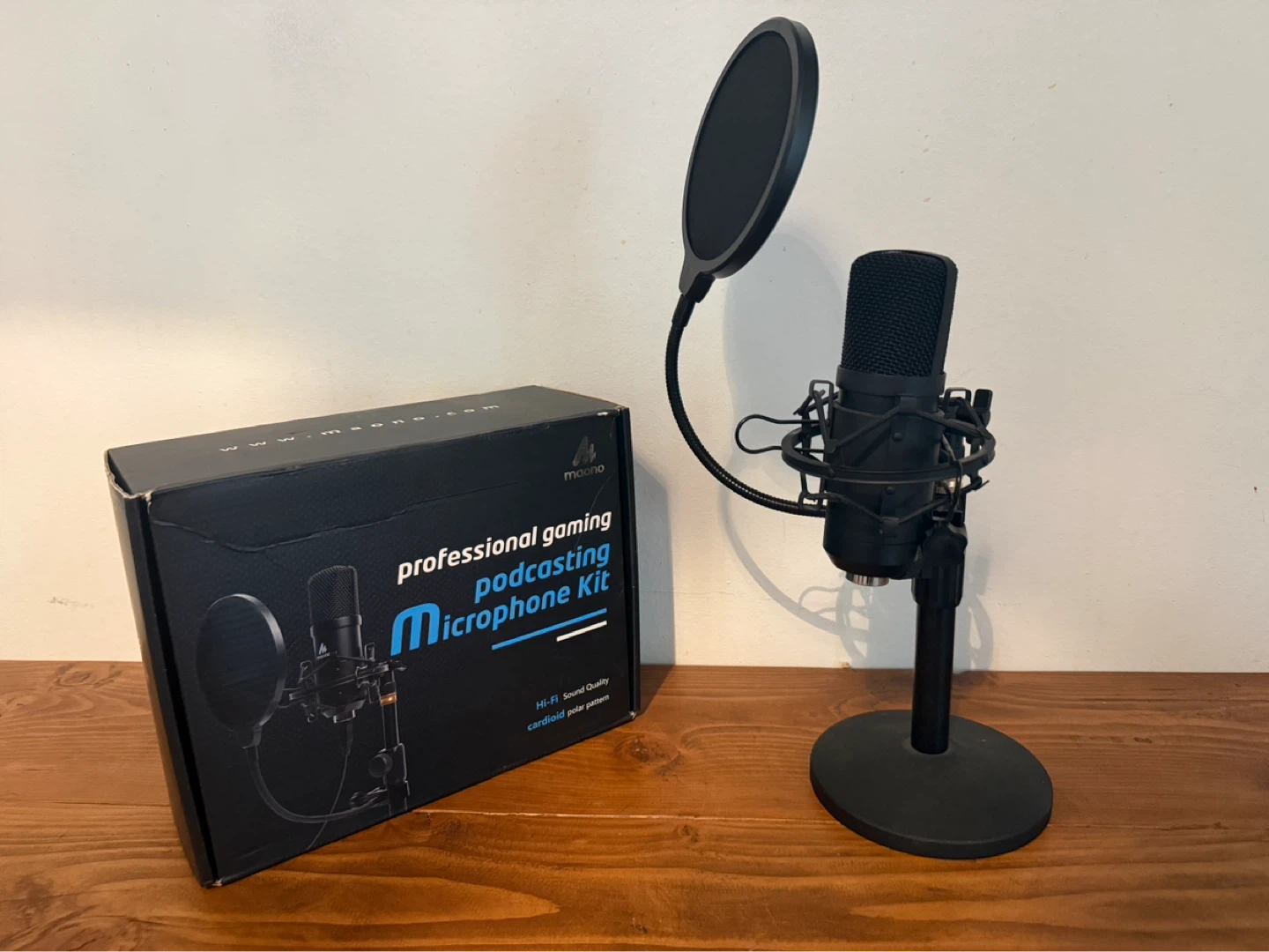 MAONO Professional Gaming Podcasting Microphone Kit - photo 2