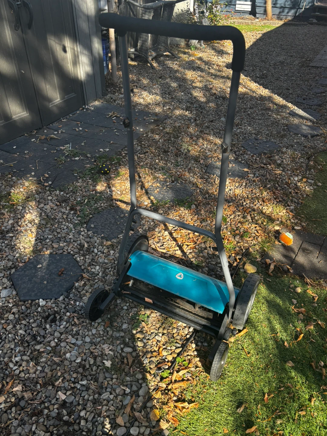 Manual push mower - photo 2