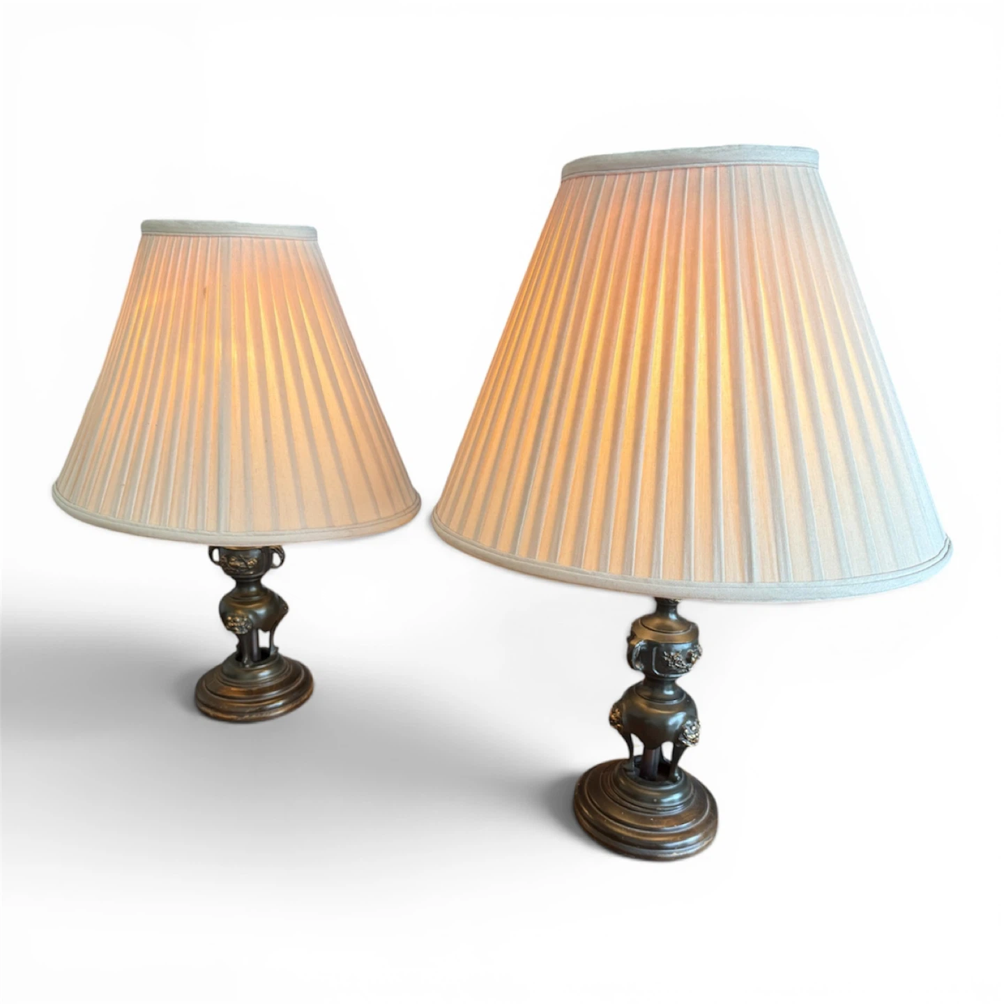 Luxury Vintage Frederick Cooper Lamps | Hollywood Regency