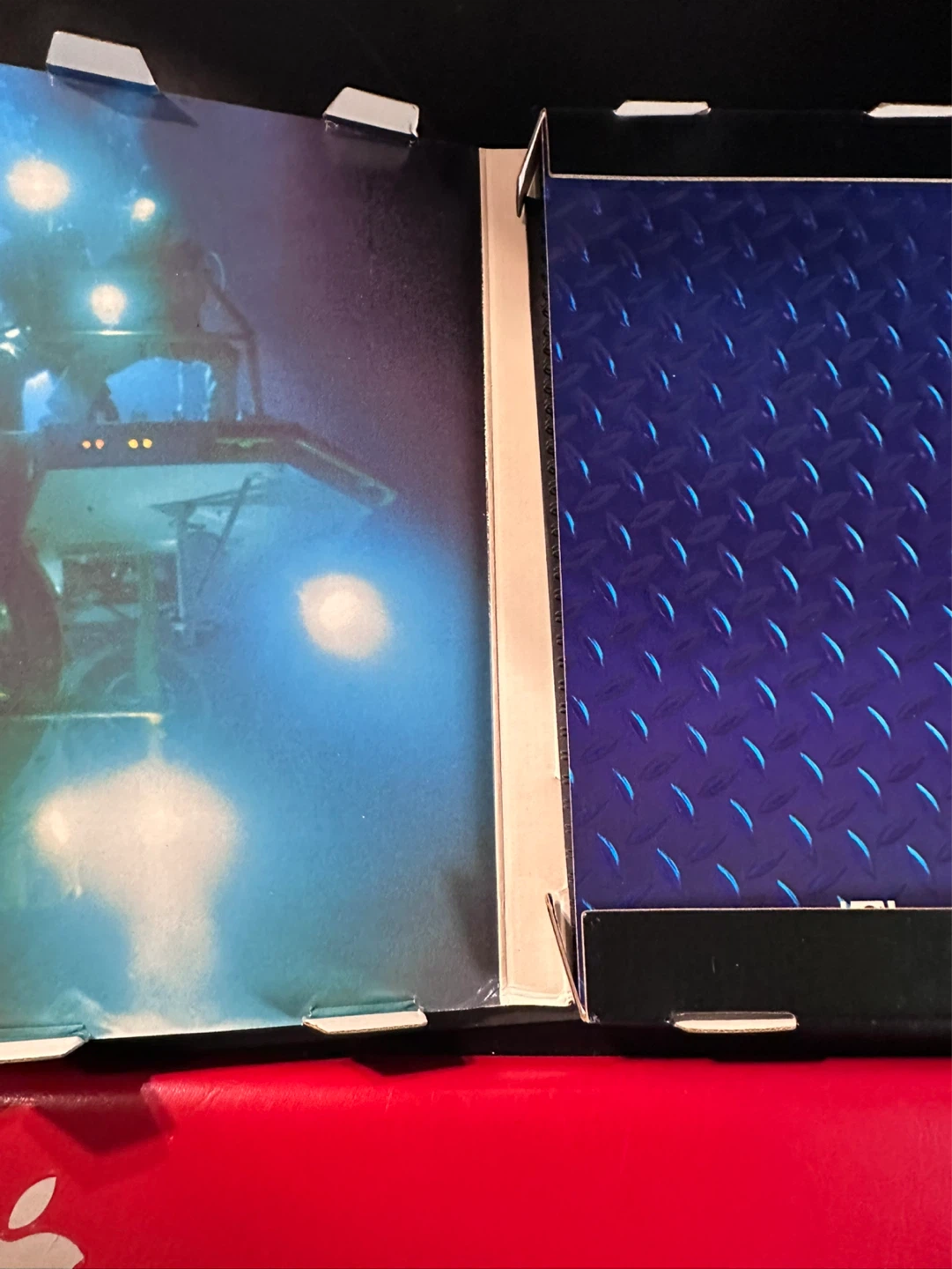 The Abyss Production Information Book - photo 2