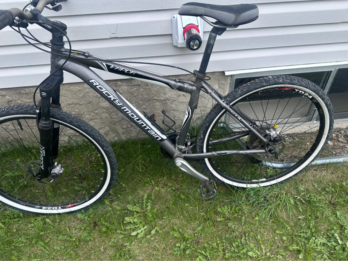 Rocky Mountain Vapor Mountain Bike
