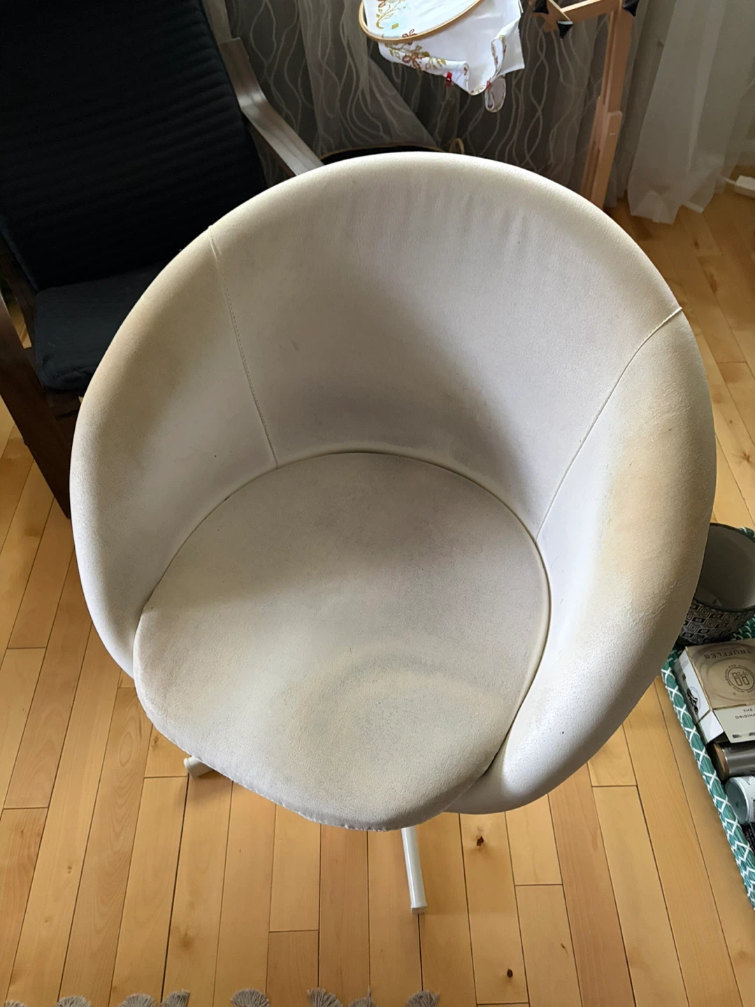 Ikea White Swivel Accent Chair