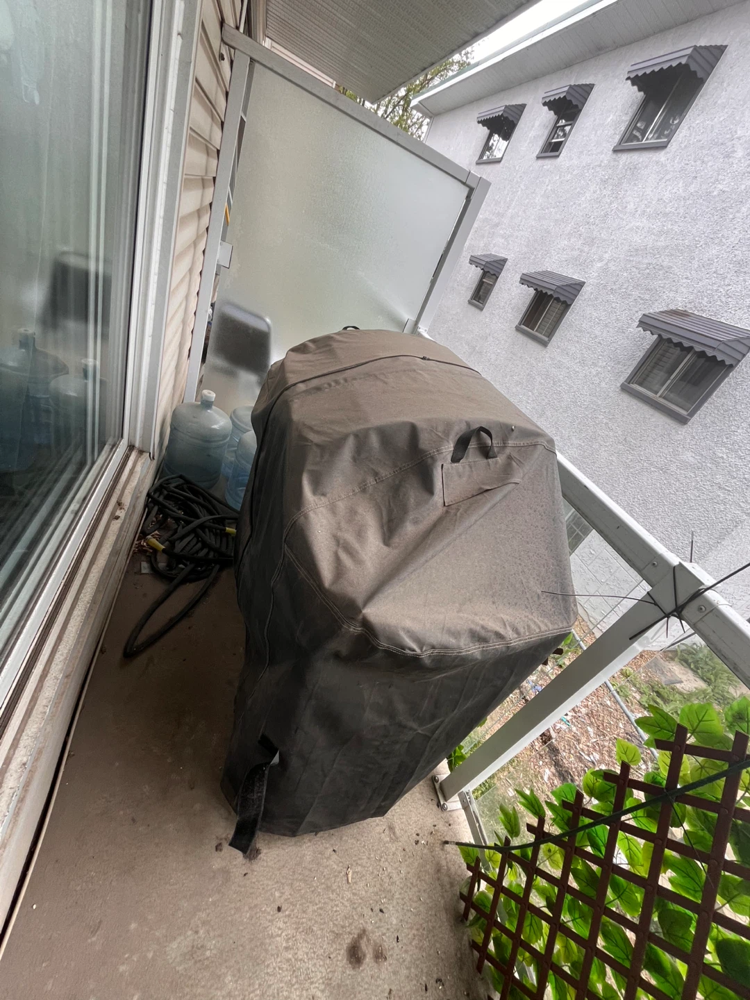 Charbroil BBQ & Propane Tank